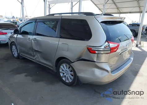 2015 Toyota Sienna Limited Premium 7 Passenger z USA, uszkodzony, nr VIN 5TDYK3DC0FS542529